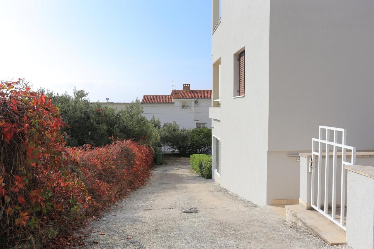 Apartments with a parking space Makarska - 5984 Bagian luar foto