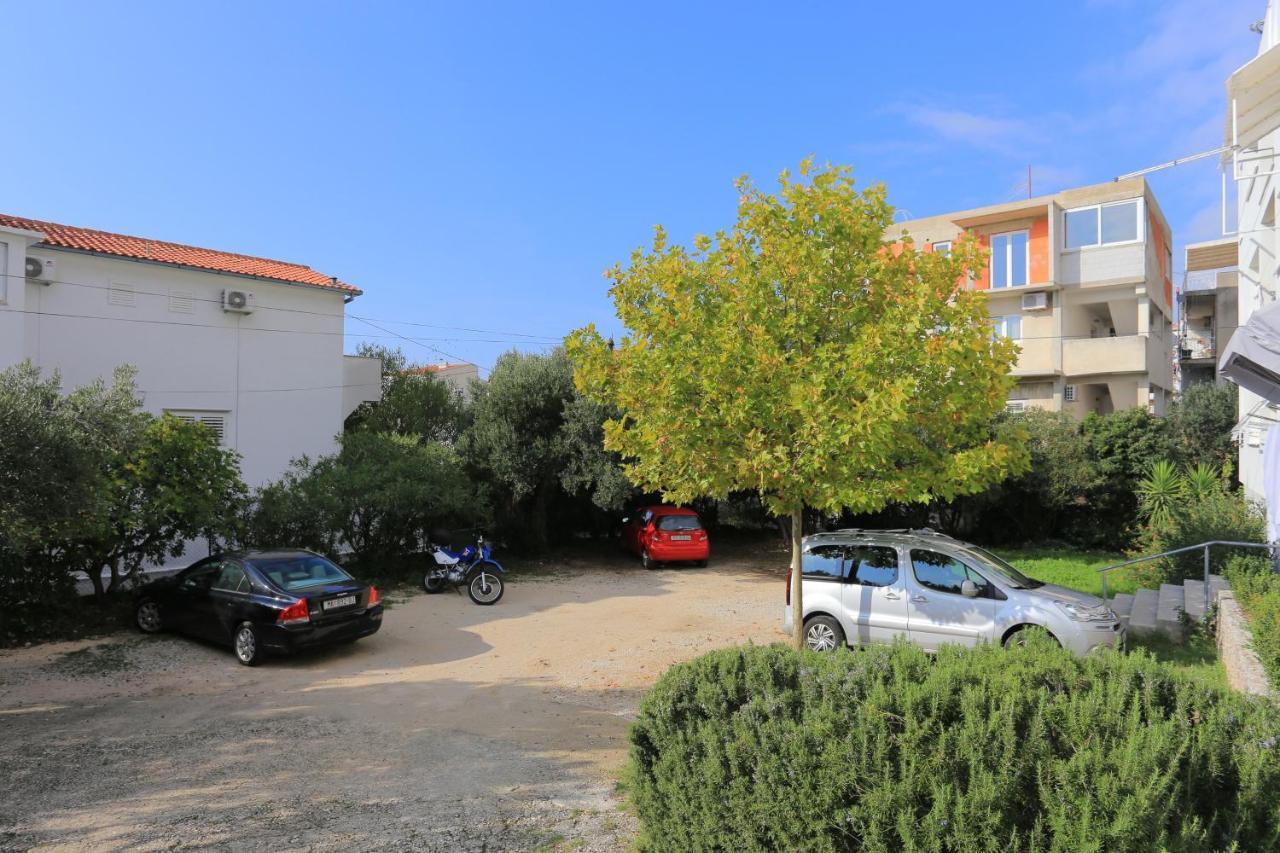 Apartments with a parking space Makarska - 5984 Bagian luar foto
