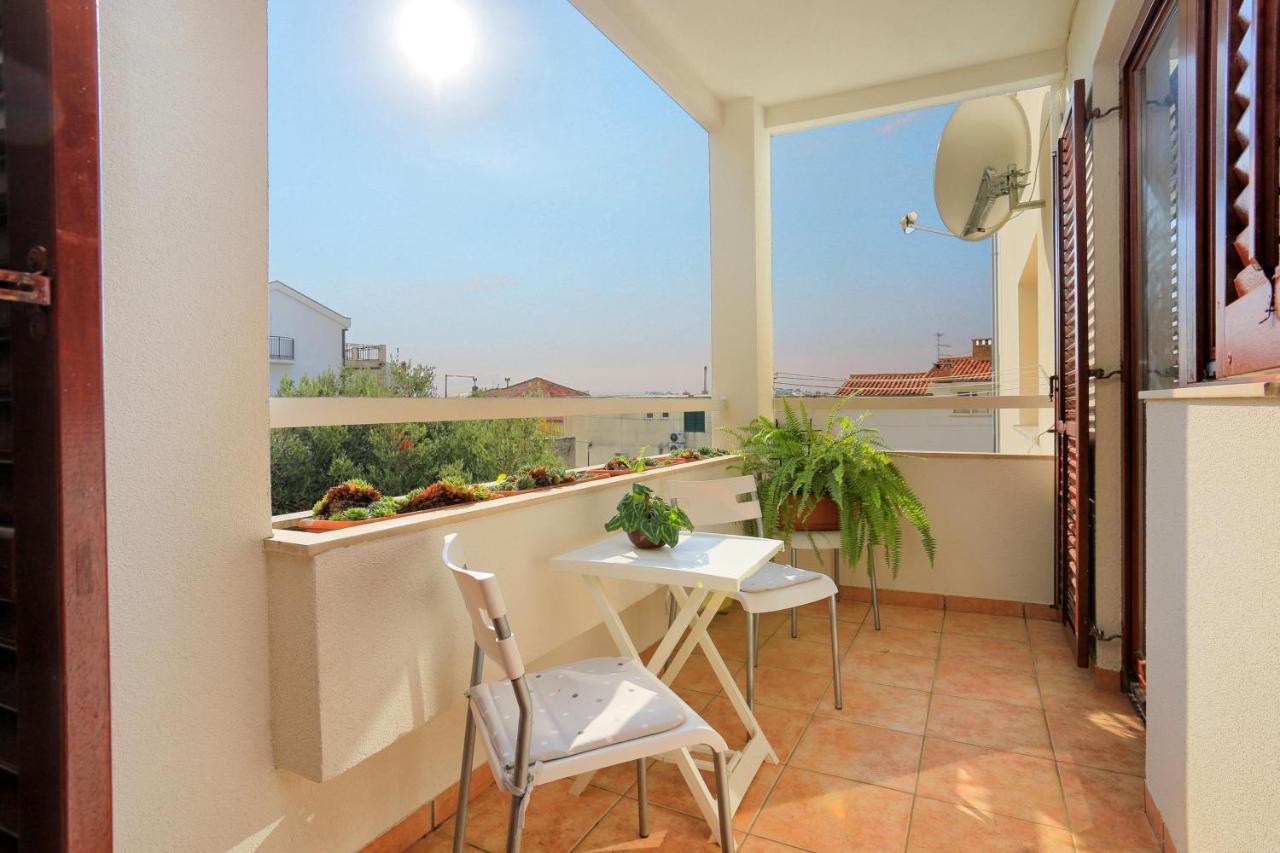 Apartments with a parking space Makarska - 5984 Bagian luar foto